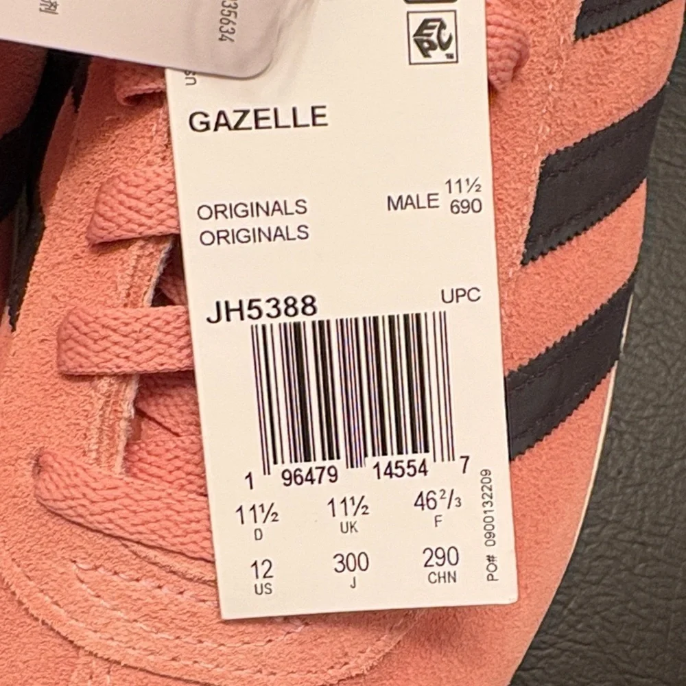 New Men’s Adidas Gazelle Pink Sneakers‎ with Black Stripes Size 12